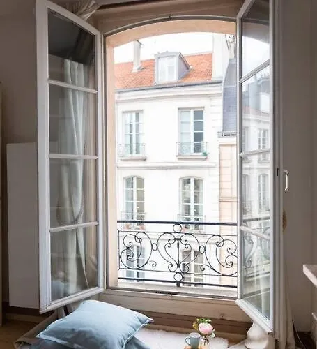 Le Lumineux 50 M² Gare/château/wifi/netflix Appartement